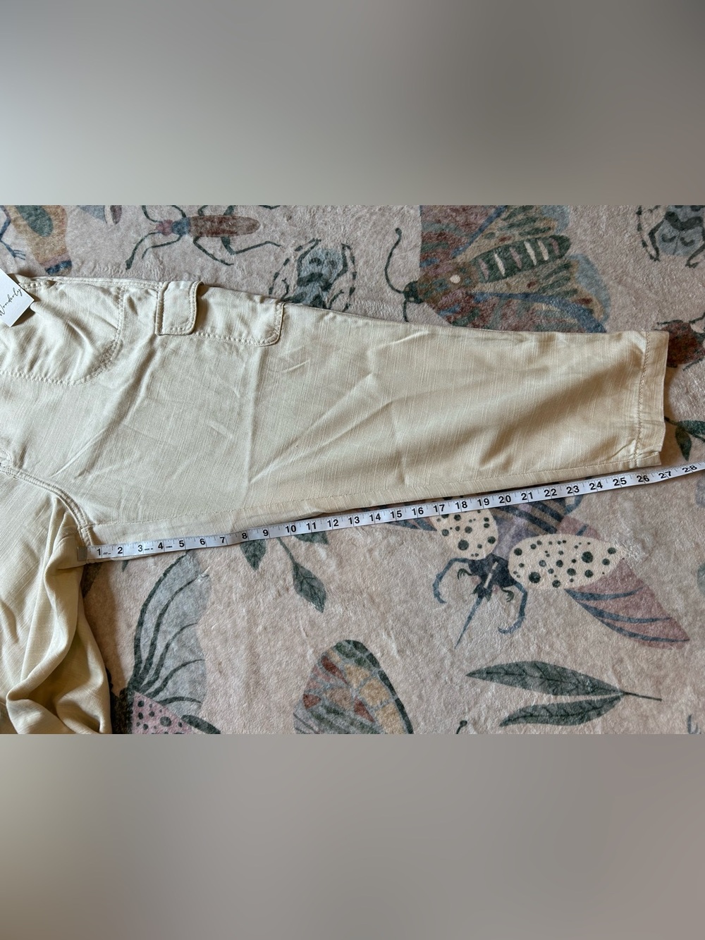 Wonderly Ivory Lyocell & Cotton Cargo Pants - Picture 6 of 9